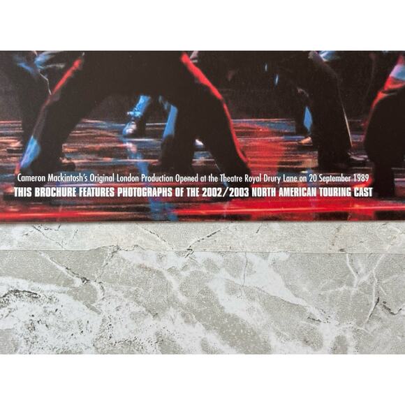 MISS SAIGON - Tour Souvenir Brochure Touring Cast 2002-2003 - Picture 2 of 7